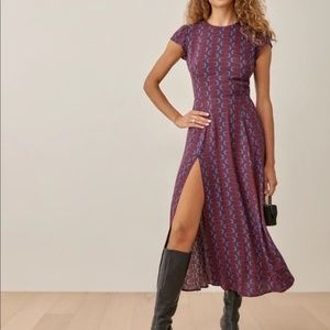 [NWT] Reformation Gavin Dress in Marooned